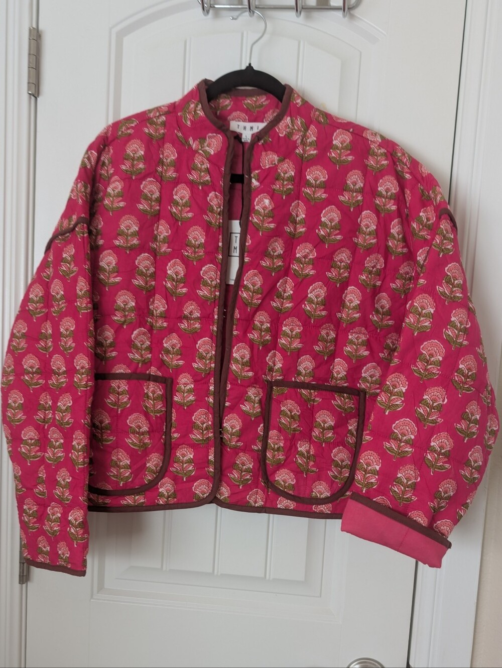 NWT THML Pink Floral Quilted Jacket L
